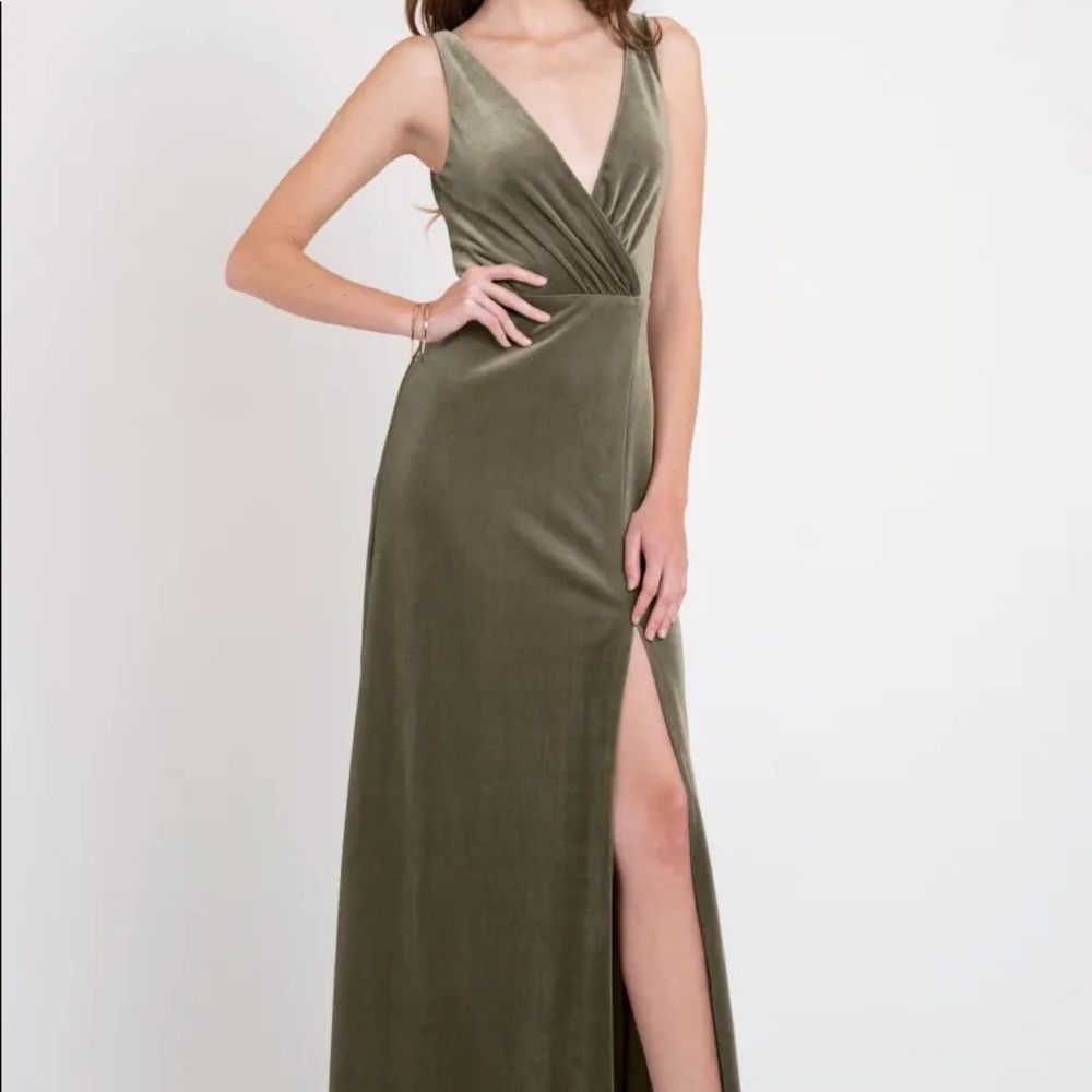 Jenny Yoo Devon Velvet V Neck Dress in Sage